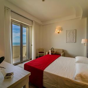 Double Room Beach Front